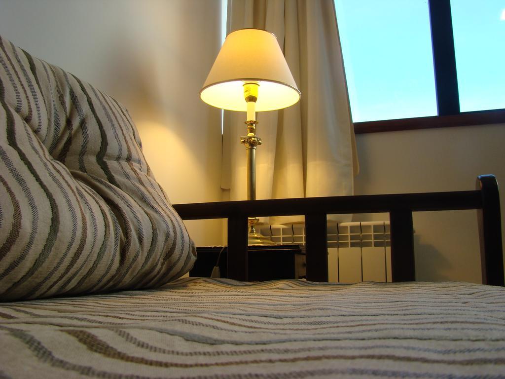 Apartamentos Cardinal Bariloche Szoba fotó